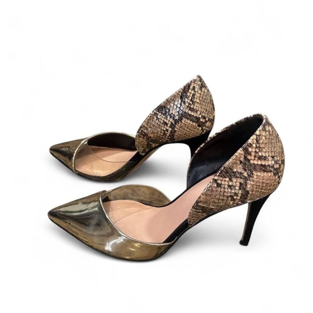 Women's Gold and Snakeskin Pumps Footwear Heels sz 7